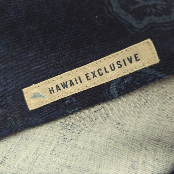 Tommy Bahama HAWAII EXCLUSIVE Hawaiian Islands Blue XXL RARE - Picture 10 of 10